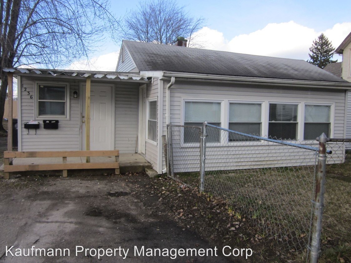 Primary Photo - 1236 Scott Ave