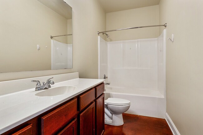 Foto del edificio - 46037 Lee Hughes Rd