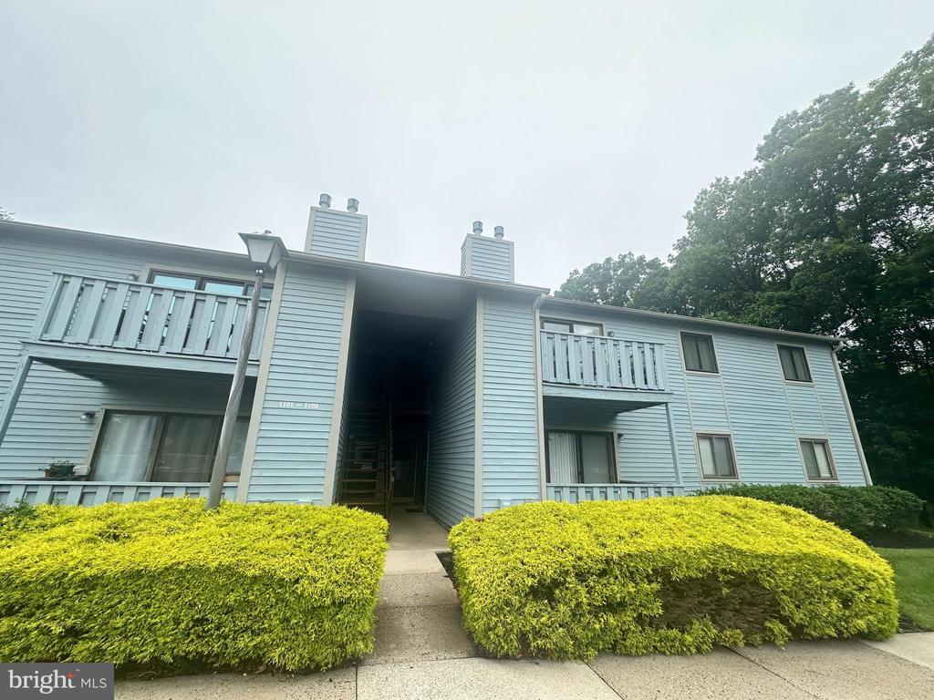 Foto principal - 1103 Woodhollow Dr