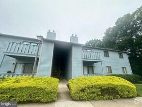 Building Photo - 1103 Woodhollow Dr