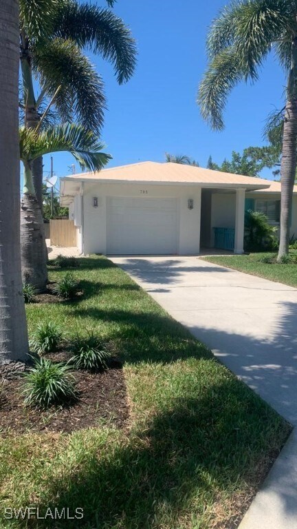 Foto principal - 785 99th Ave N