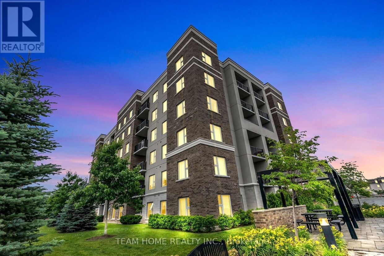 Photo principale - 610 Farmstead Dr