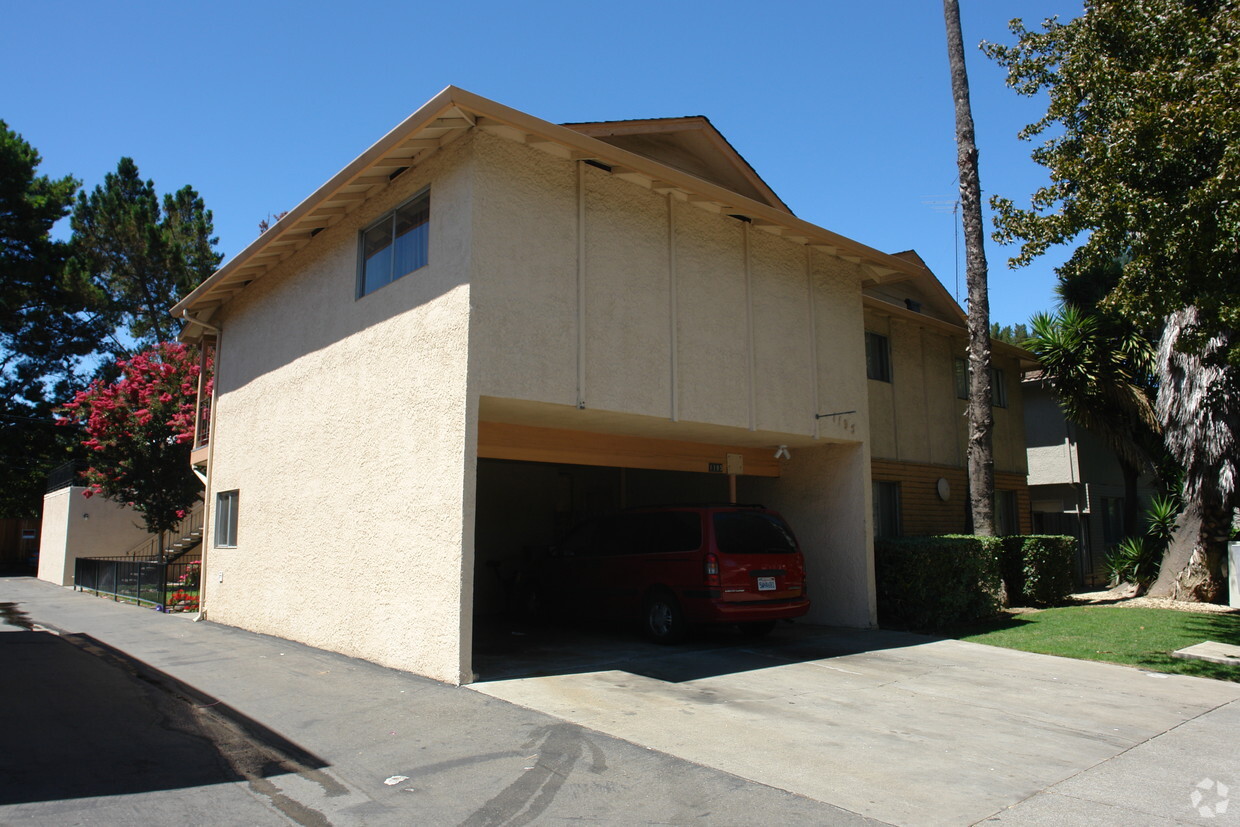 Primary Photo - 1195 Leigh Ave