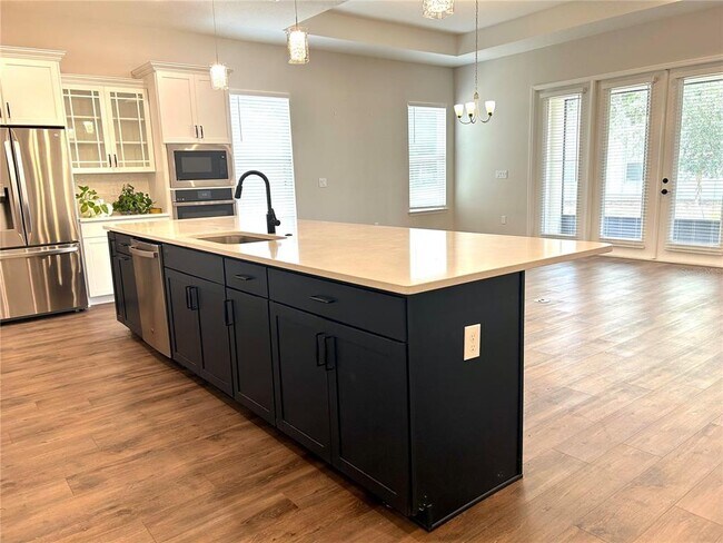 Foto del edificio - 1598 Whitewood Ct