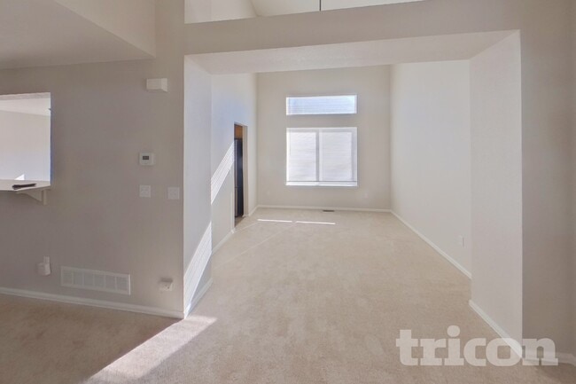 Building Photo - 5315 Belle Star Dr