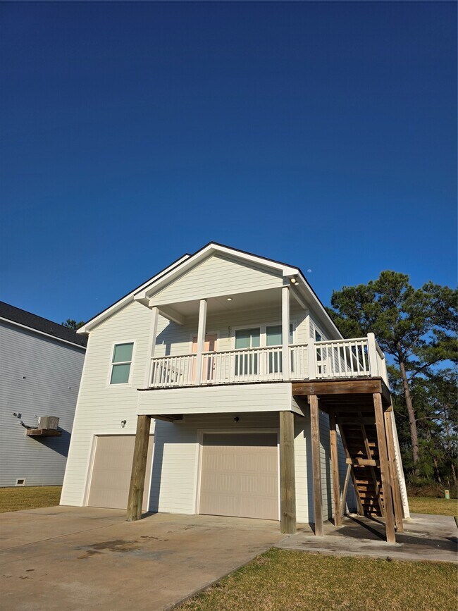 Foto del edificio - 6119 Lacey Oak Dr