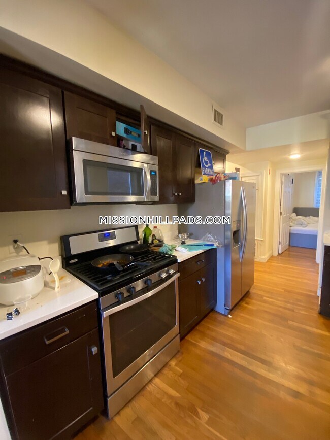 Foto del edificio - 830 Huntington Ave