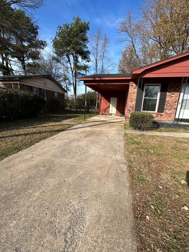 Foto del edificio - 115 Tisdale St