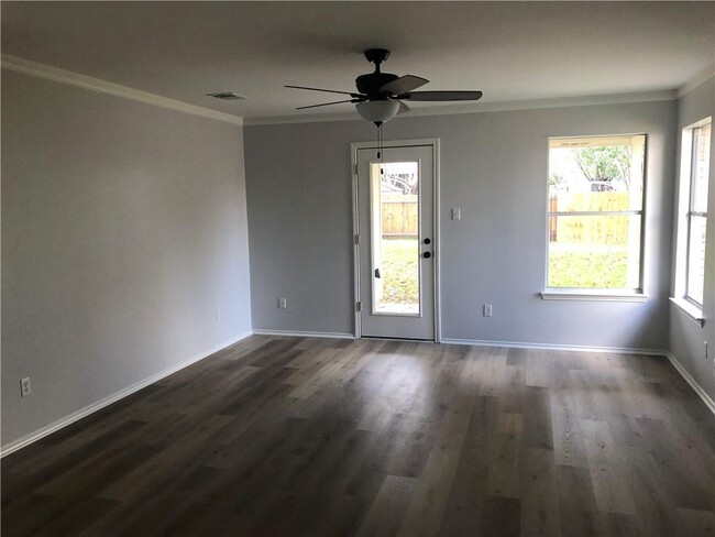 Building Photo - 11137 Franklins Tale Loop
