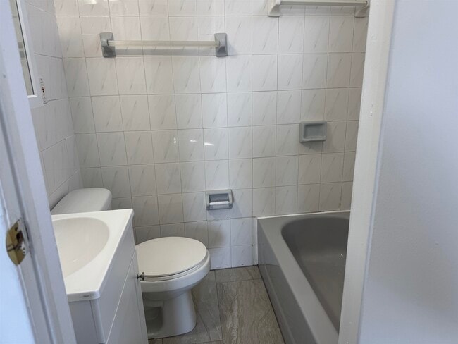 Foto del edificio - 132 43rd St