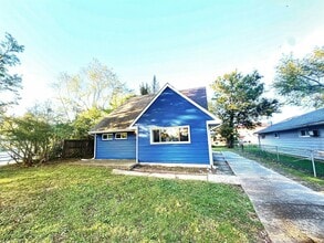 Building Photo - 2294 Minnesota Ave