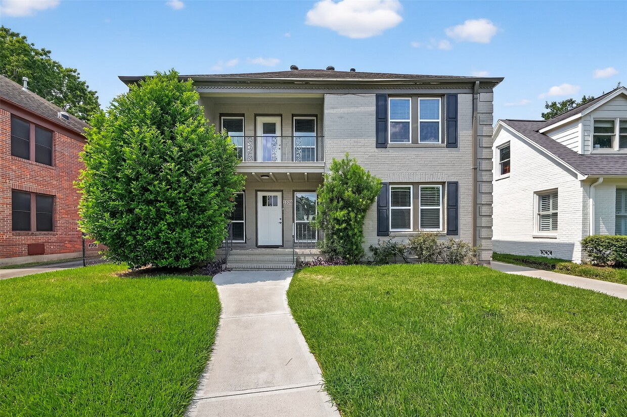 Foto principal - 2328 McClendon St