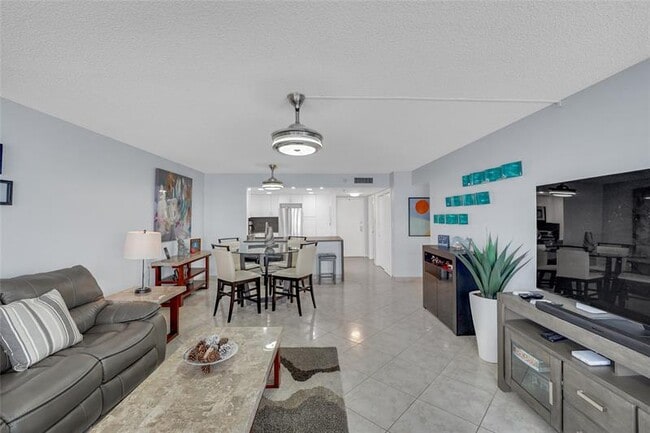 Foto del edificio - 3900 Galt Ocean Dr