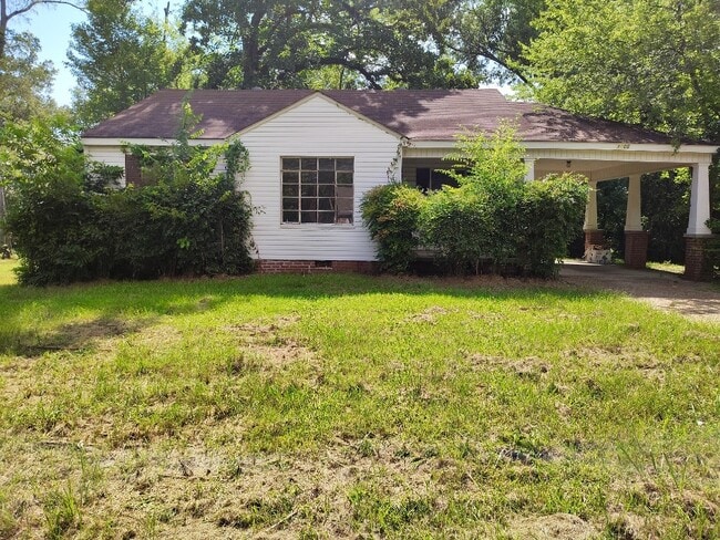 Photo - 1905 Alta Woods Blvd House