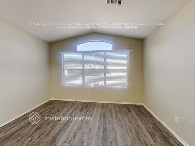 Building Photo - 12569 Desert Flower Rd