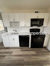 Building Photo - 1803 4th Ave