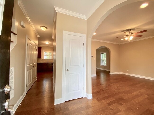 Photo - 2024 Jersey Ave House