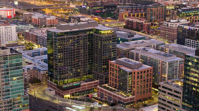Building Photo - Jasper Towers