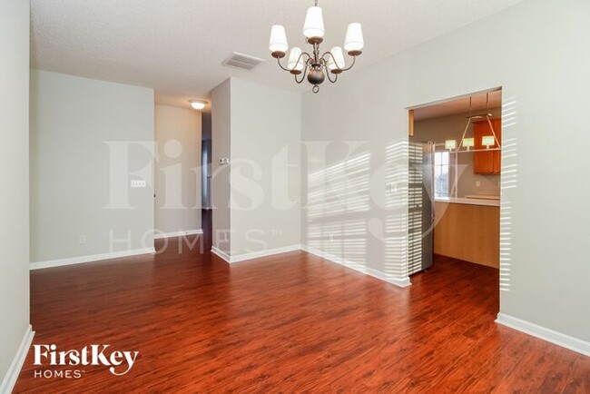 Foto del edificio - 2738 Mossy Meadow Dr