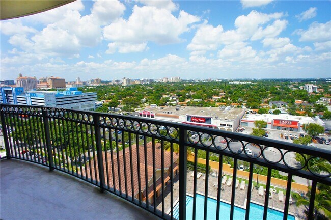 Foto del edificio - 3232 SW 22nd Terrace