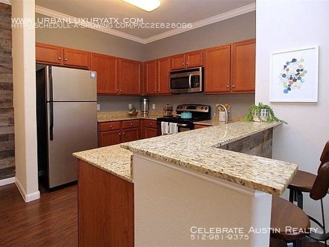 Building Photo - 1 bedroom in Austin TX 78736