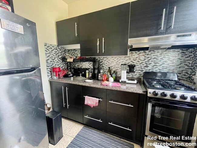 Photo - 1330 Commonwealth Ave Apartment