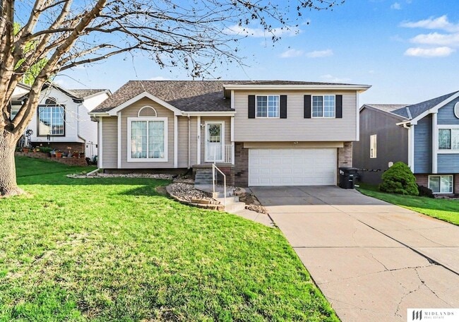 Photo - 11612 Monroe St House