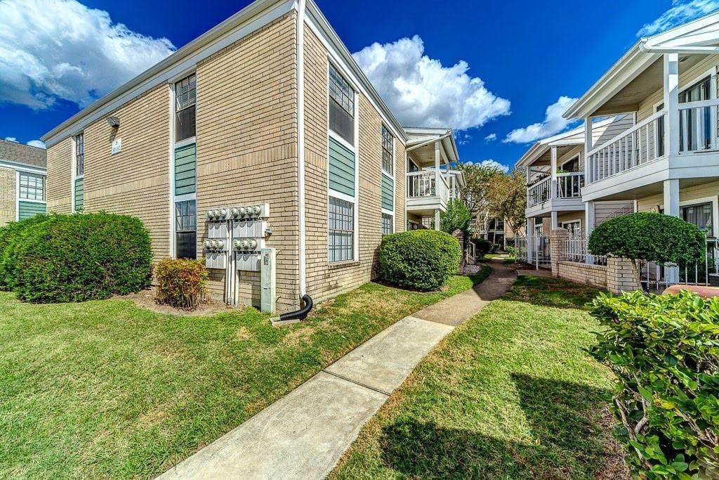 Photo - 12660 Ashford Point Dr (Houston, TX)