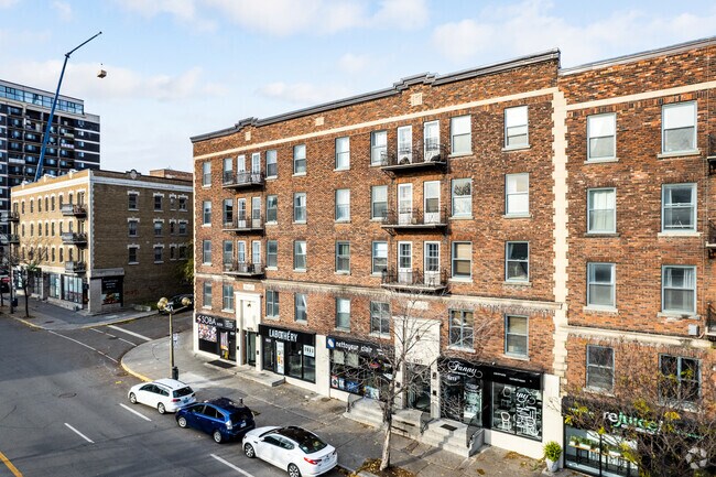 Building Photo - 5219-5227 Rue Sherbrooke O