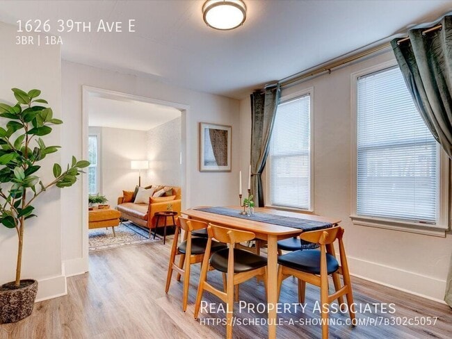 Building Photo - 1626 39th Ave E