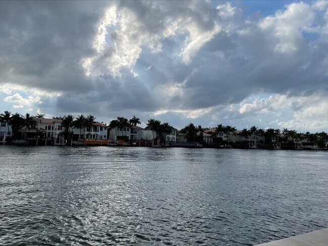 Intercoastal views - 2600 S Ocean Dr
