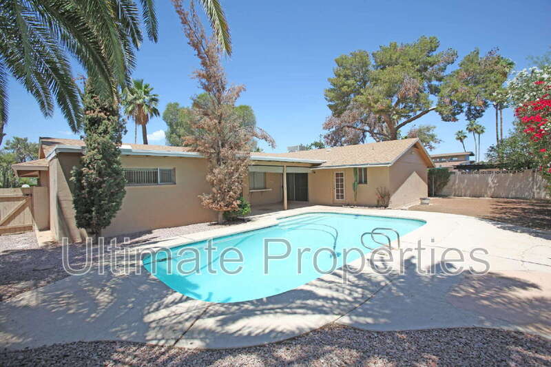 Primary Photo - 8702 E Sells Dr