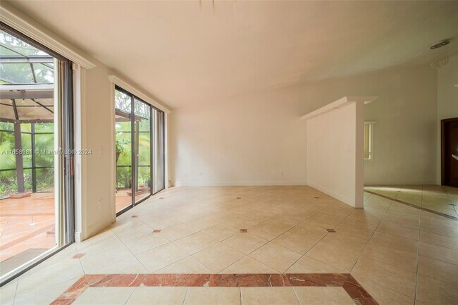 Foto del edificio - 9941 Costa Del Sol Blvd