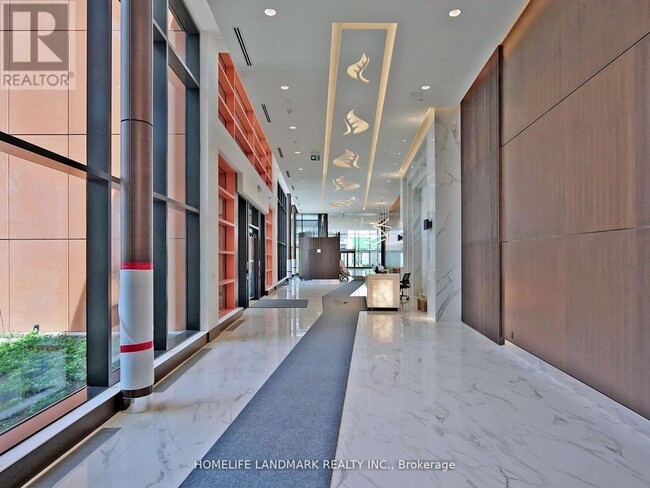 Building Photo - 95-995 McMahon Dr