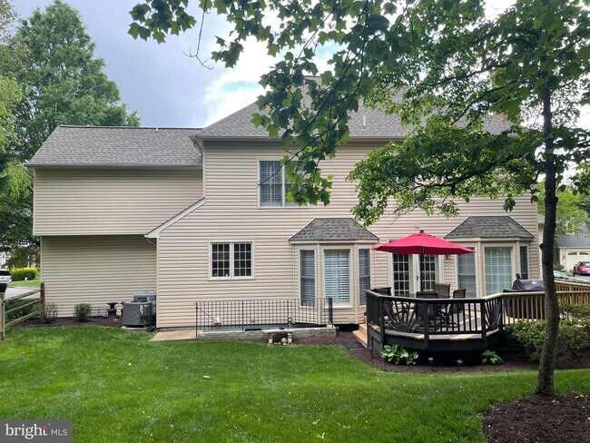 Foto del edificio - 20756 Eastlake Ct