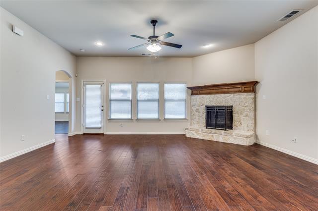 Foto del edificio - 5824 Silverton Ave