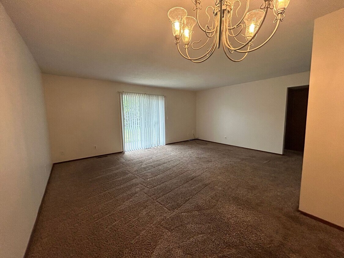 Foto principal - 5005 W Keller Rd