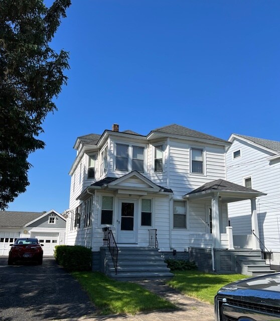 Foto del edificio - 1411 Fincke Ave