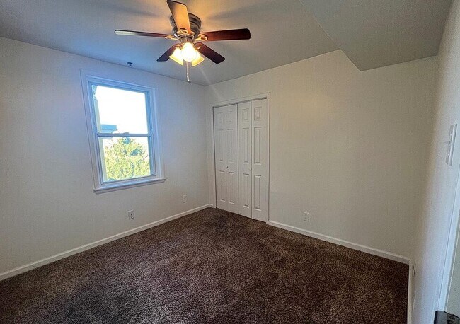 Foto del edificio - 3417 W Westmoreland St