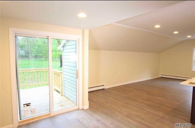 Foto del edificio - 47 Swezeytown Rd S