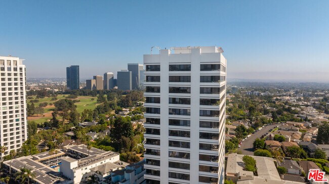 Foto del edificio - 10350 Wilshire Blvd