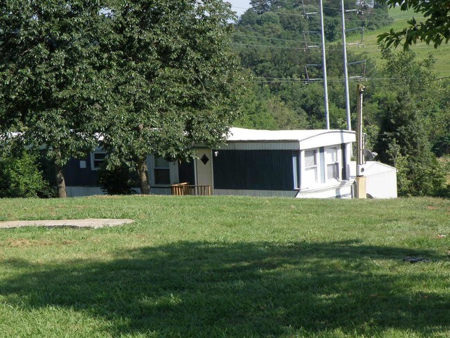 Building Photo - 3024-3028 Tom's Way