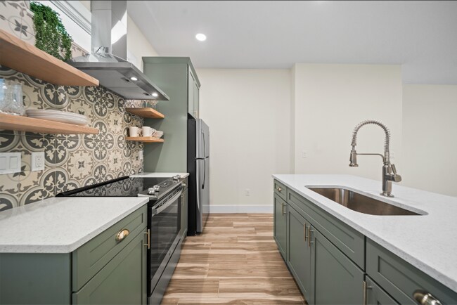 Foto del edificio - 208 N Cherry St