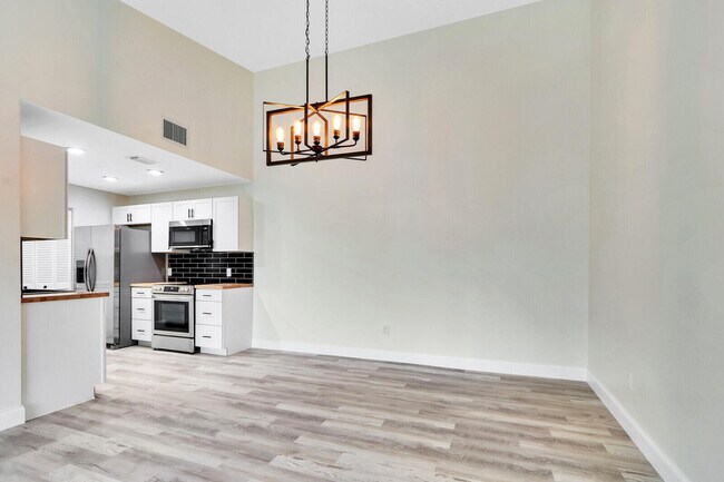 Foto del edificio - 8195 SE Croft Cir