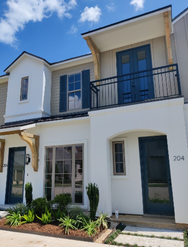 Foto del edificio - AVAILABLE in SUGAR MILL POND!