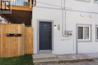 Building Photo - 700 Brock St