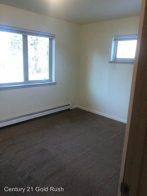 Building Photo - 2300 Miles St