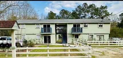 Building Photo - 15260 Sam George Rd