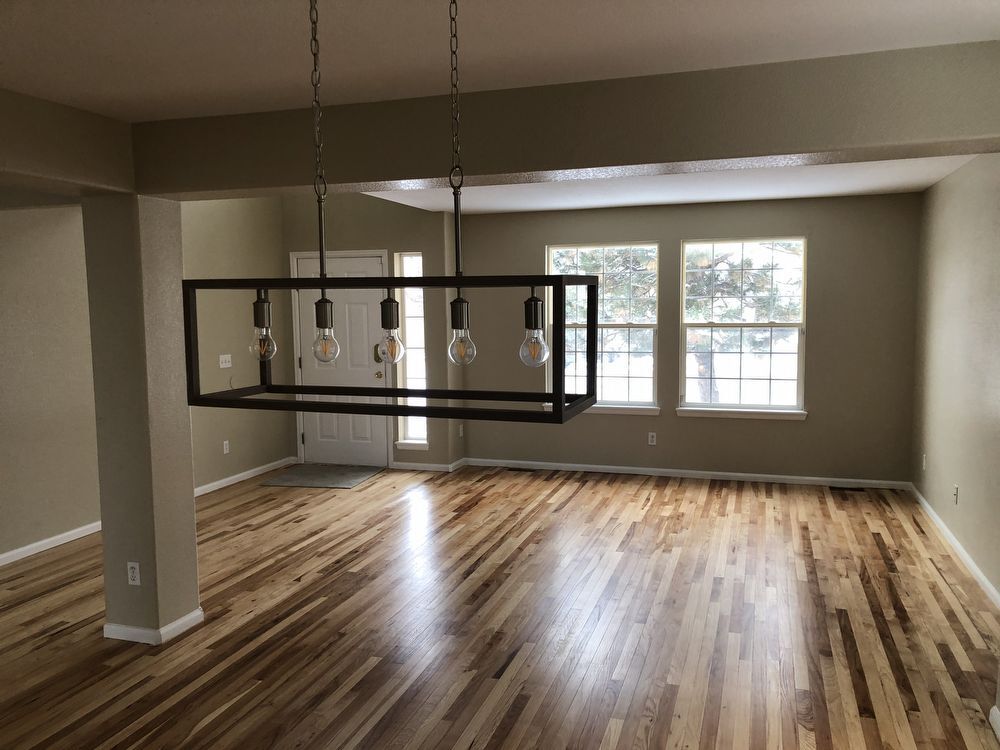 Primary Photo - HUGE home in SE Aurora