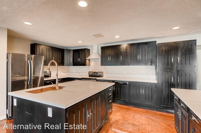 Foto del edificio - 4 br, 3.5 bath House - 1901 Beverly Way